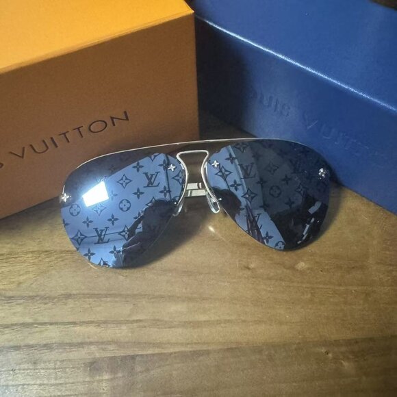 Louis Vuitton Gold Frame Monogram Sunglasses - Picture 1 of 7
